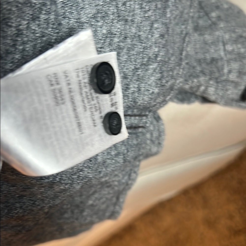 Men’s Calvin Klein Gray Casual Button Down Shirt Size Large - Picture 10 of 12
